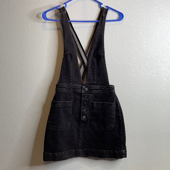 Free People Dresses & Skirts - Free People Old School Love overall dress